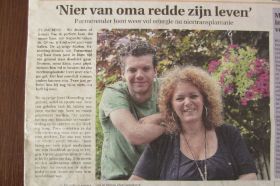 Purmerends Nieuwsblad 3 oktober 2013 voorpagina close up.JPG